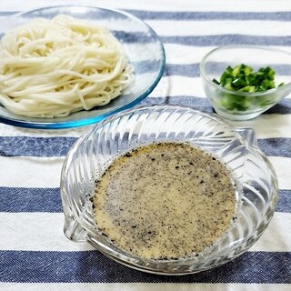 黒胡麻豆乳つゆの☆つけ素麺